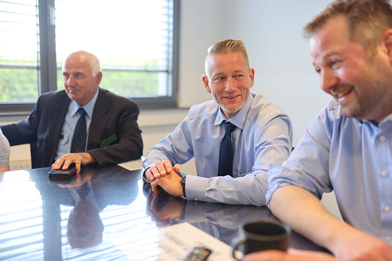 Mitarbeiterbesprechung Theos Reisen